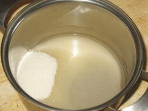 сахар с водой для белкового крема